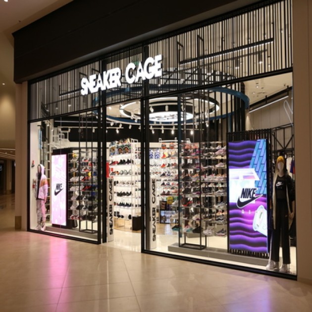 SNEAKER CAGE GOES BIGGER @GOLDEN HALL!