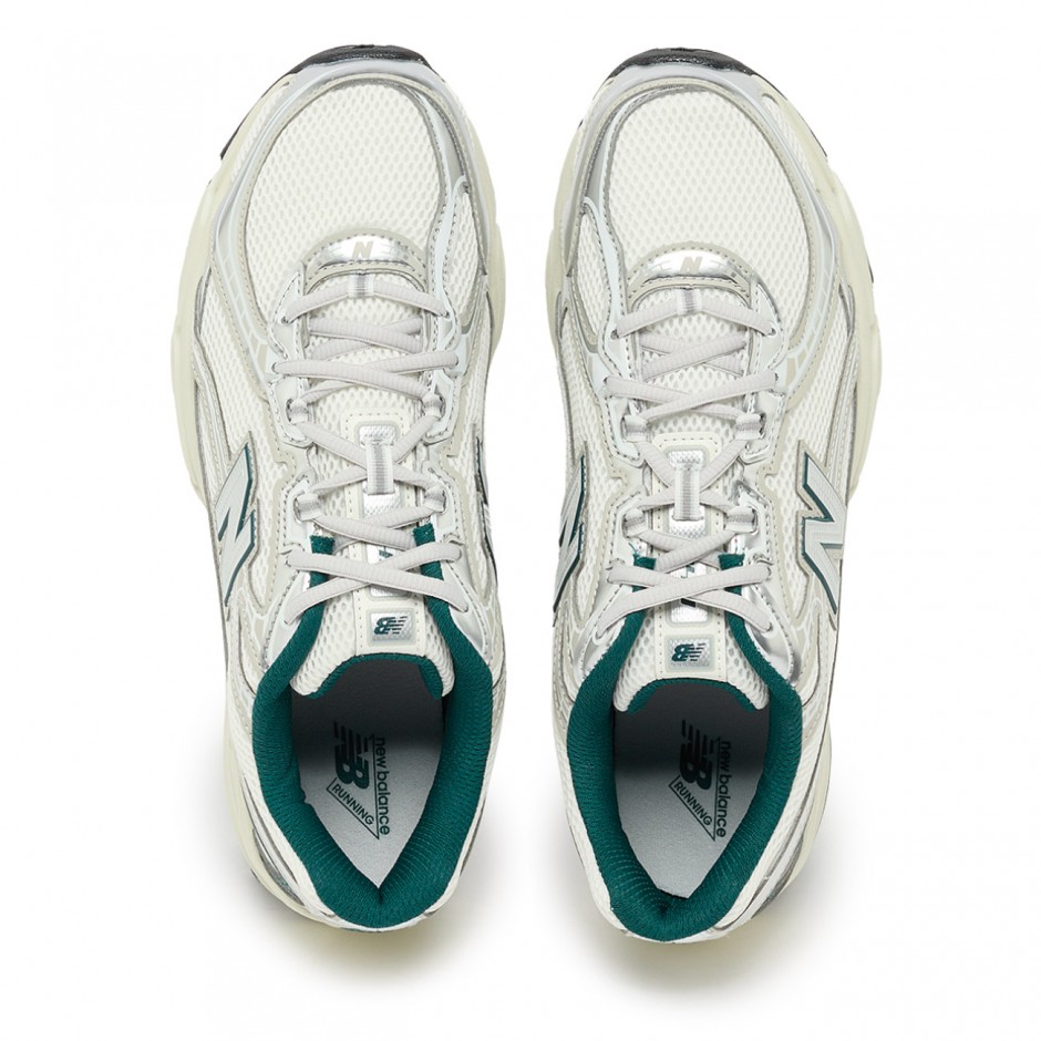 Unisex Sneakers Ecru - New Balance 740 