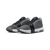 NIKE LEBRON WITNESS VIII FB2239-004 Grey Image 1