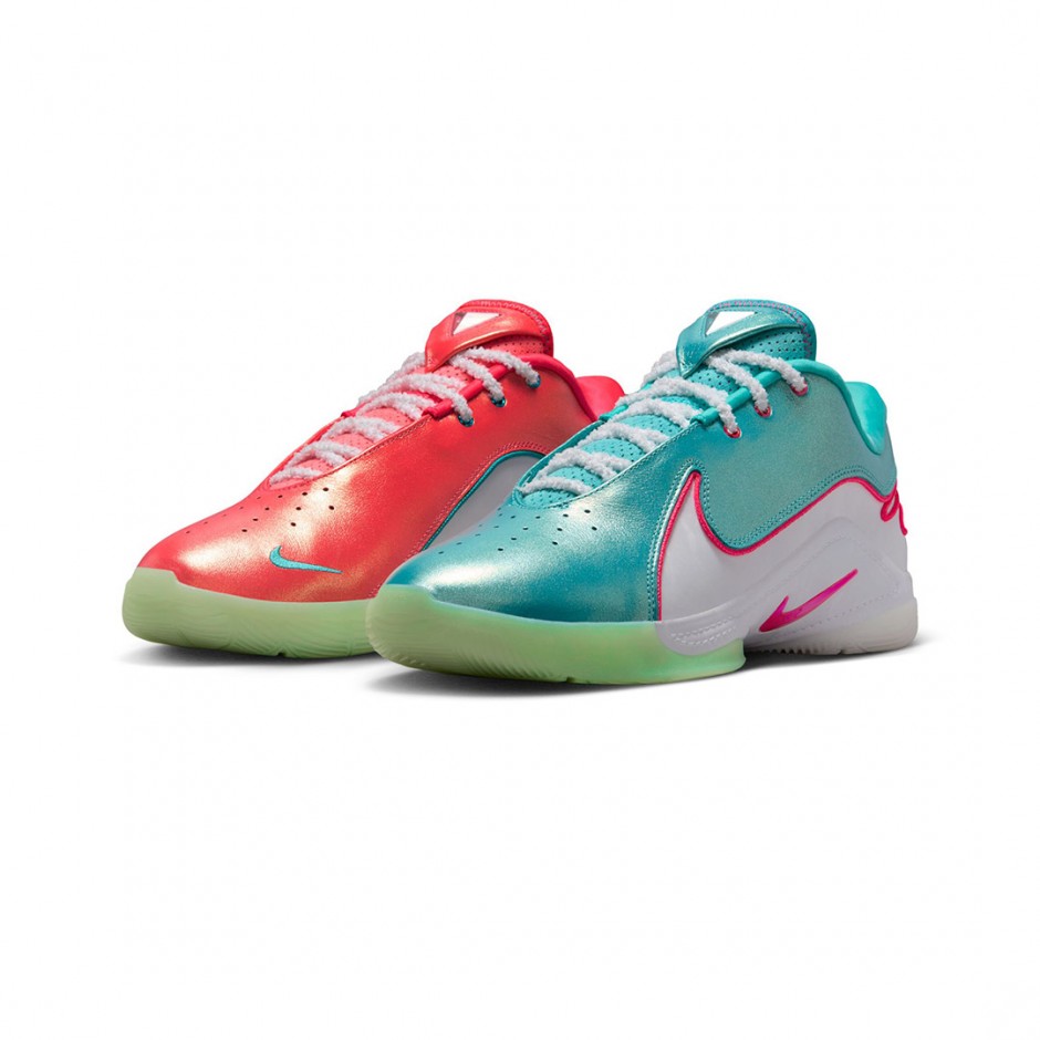 NIKE LEBRON XXII XMAS HV5148-600 Colorful