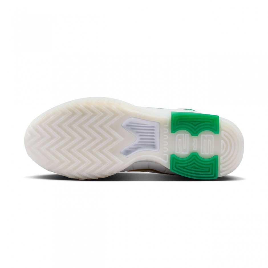 Men's Basketball Shoes White - Nike LeBron Witness 9