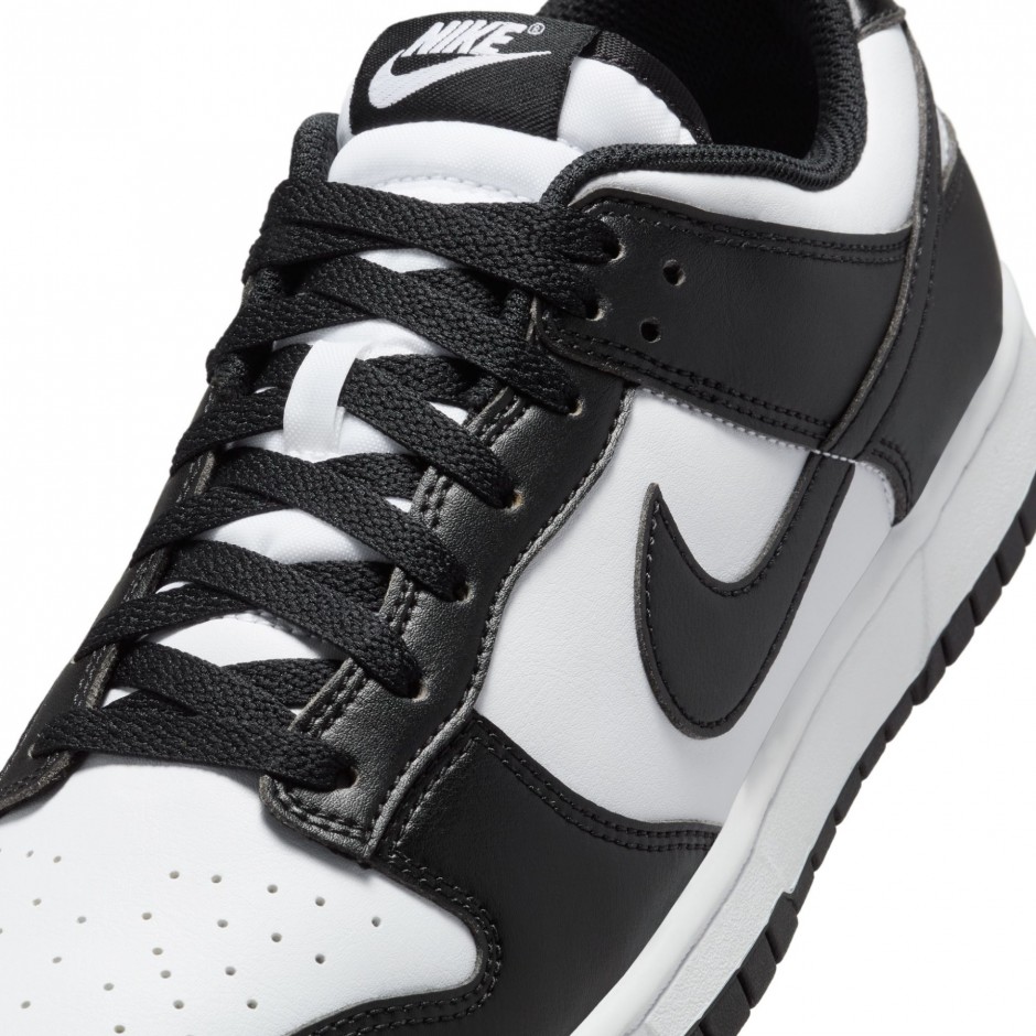 Men's Sneakers White-Black - Nike Dunk Low Retro
