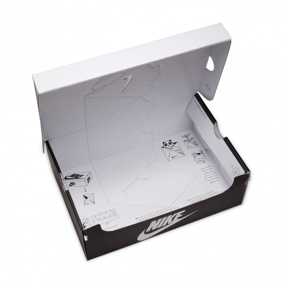 NIKE DUNK LOW RETRO SE IB2990-100 Colorful