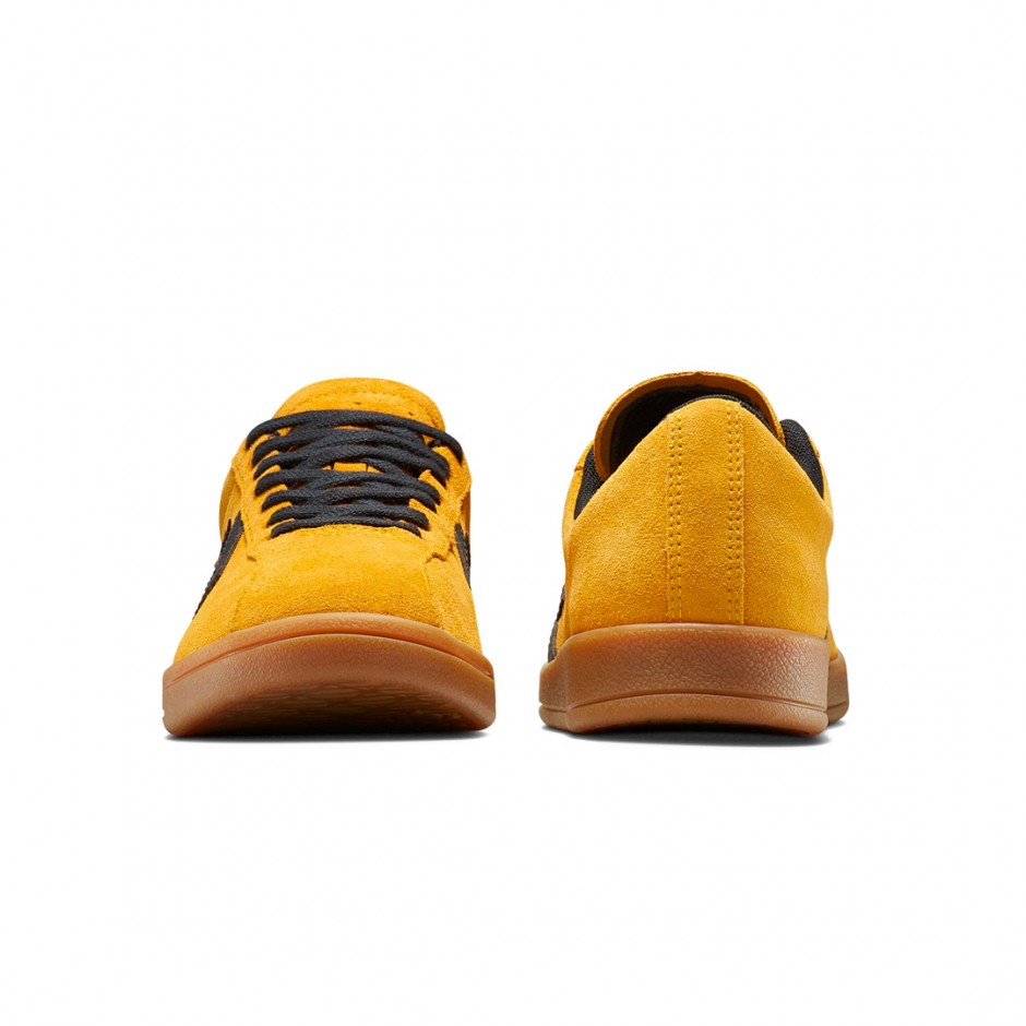 CONVERSE CLASSIC TRAINER SUEDE A15621C Mustard