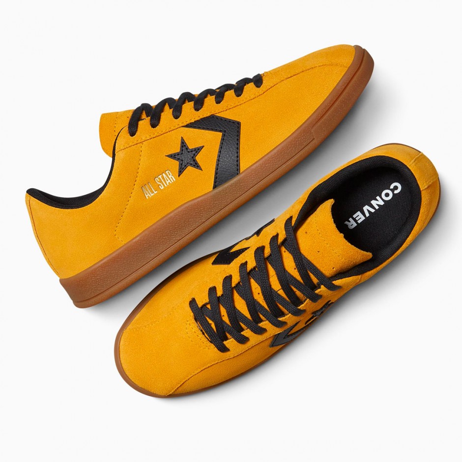 CONVERSE CLASSIC TRAINER SUEDE A15621C Mustard