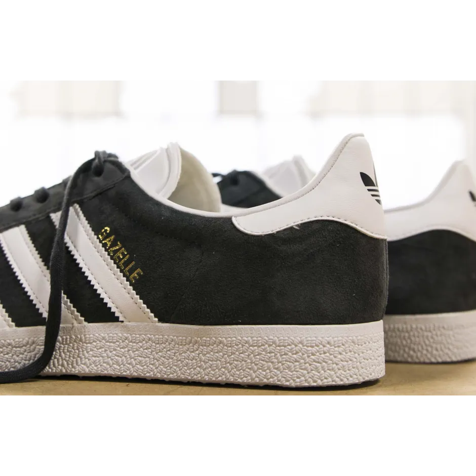 adidas gazelle silver green womens Adidas Men's Gazelle [BB5475]  Extra Butter