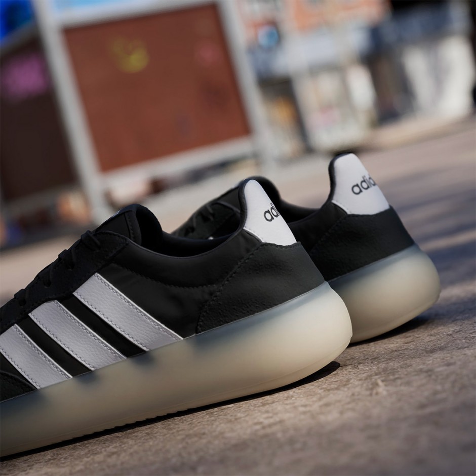 adidas sportswear BARREDA DECODE JI2316 Black