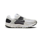 NIKE ZOOM VOMERO 5 FB9149-101 White Image 