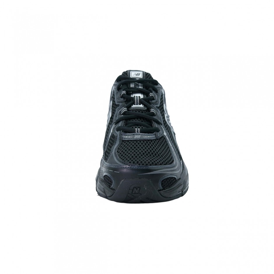 Men's Sneakers Black - New Balance 740