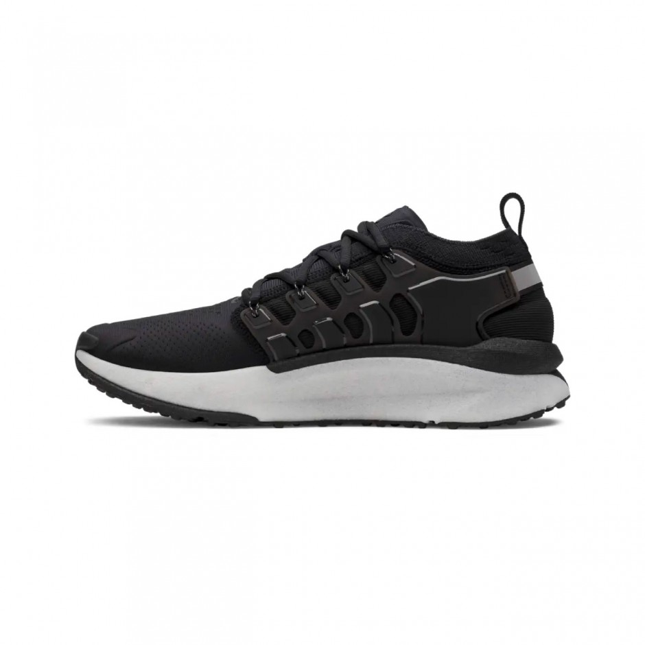 UNDER ARMOUR PHANTOM X 6007183-001 Black