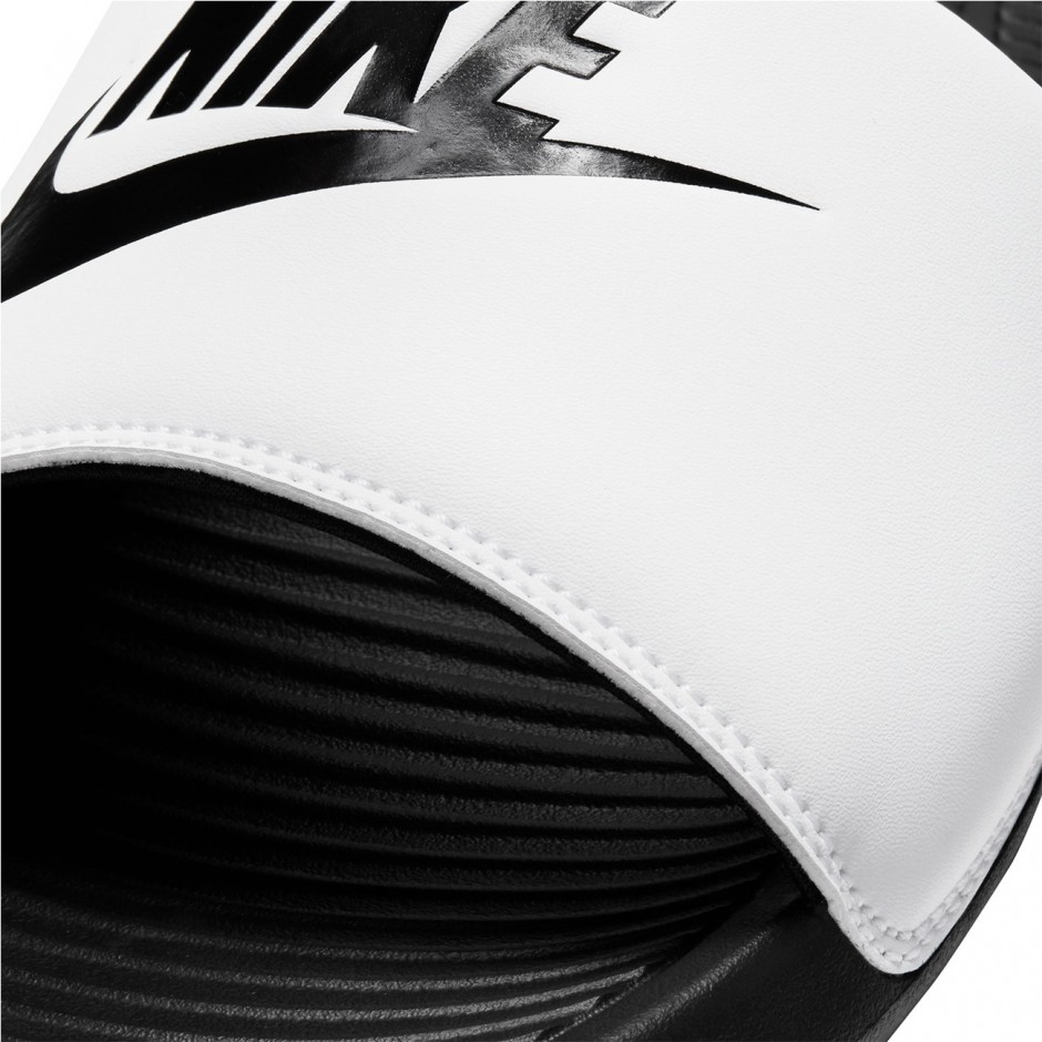 NIKE VICTORI ONE CN9675-005 White-Black