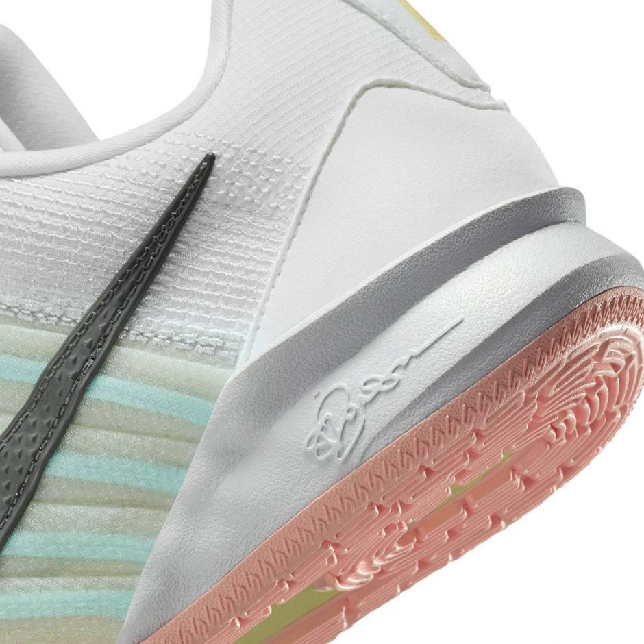 NIKE SABRINA 3 HF2881-100 Colorful