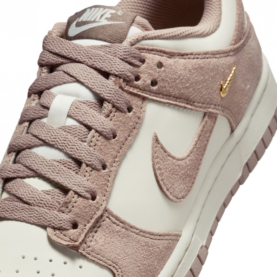 NIKE WMNS NIKE DUNK LOW  IB4417-105 Ecru