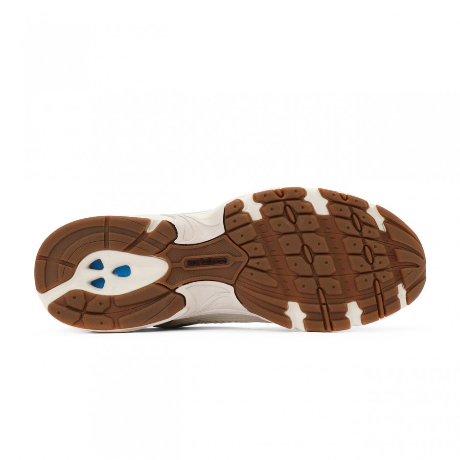 Γυναικεία Sneakers Εκρού - New Balance 530