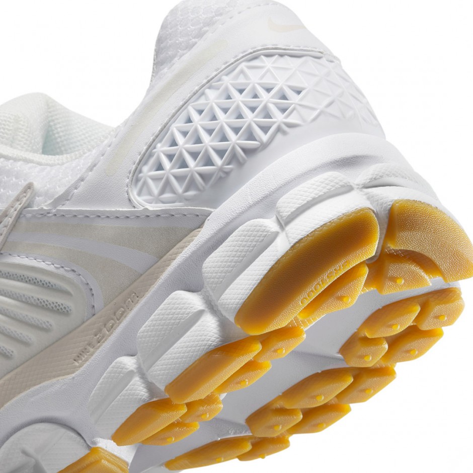 NIKE ZOOM VOMERO 5 FJ2028-104 White