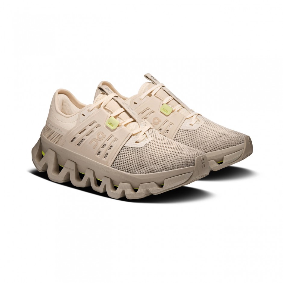Women's Sneakers Ecru - On Cloudswift Amp