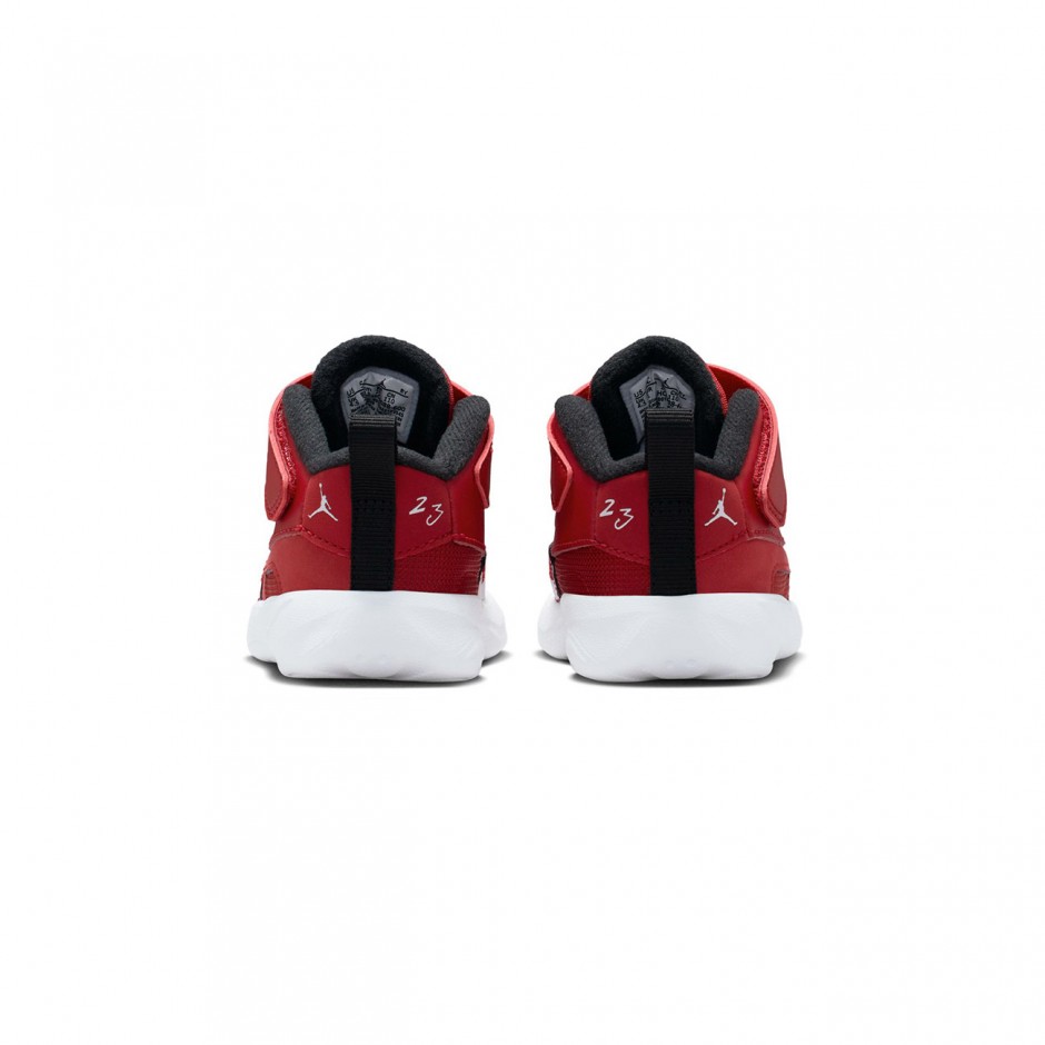 JORDAN MAX AURA 7 HQ2088-600 Red