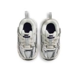 Baby Sneakers Grey - Nike Vomero 5 Image 2