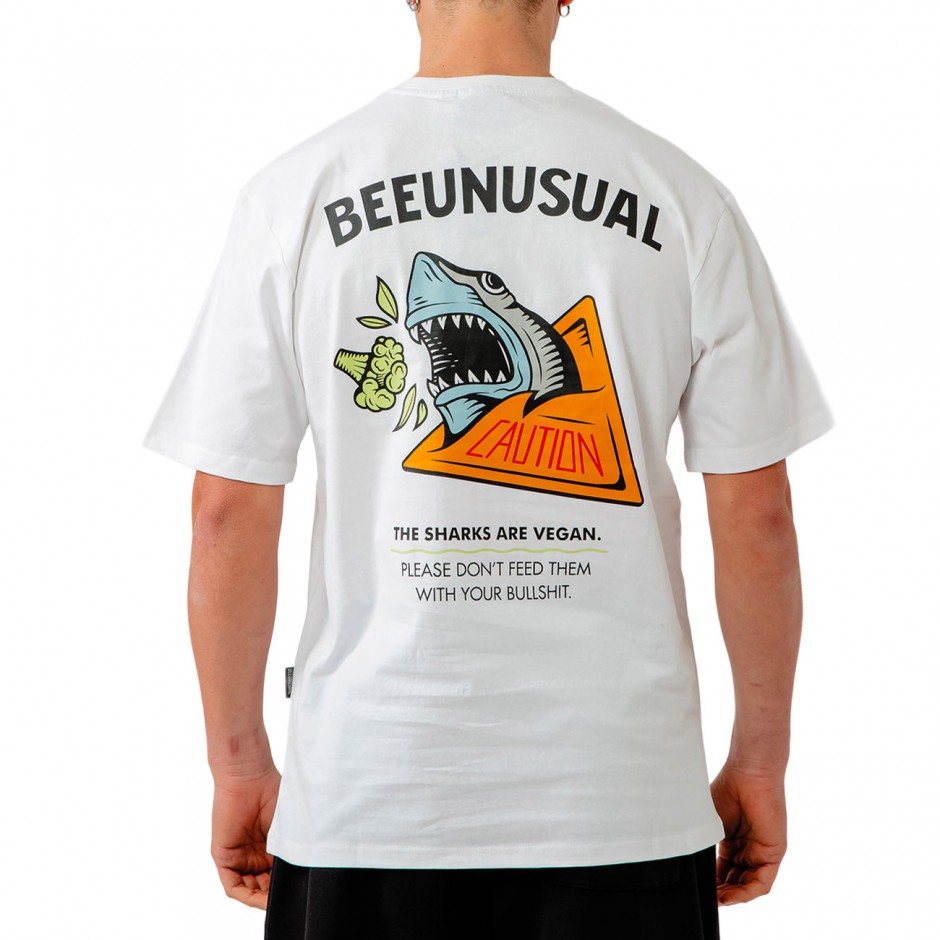 Ανδρικό T-Shirt Λευκό - Bee Unusual 'The Sharks Are Vegan'