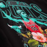 Men's NBA T-Shirt Black - Mitchell & Ness Chicago Bulls In The City Image 1