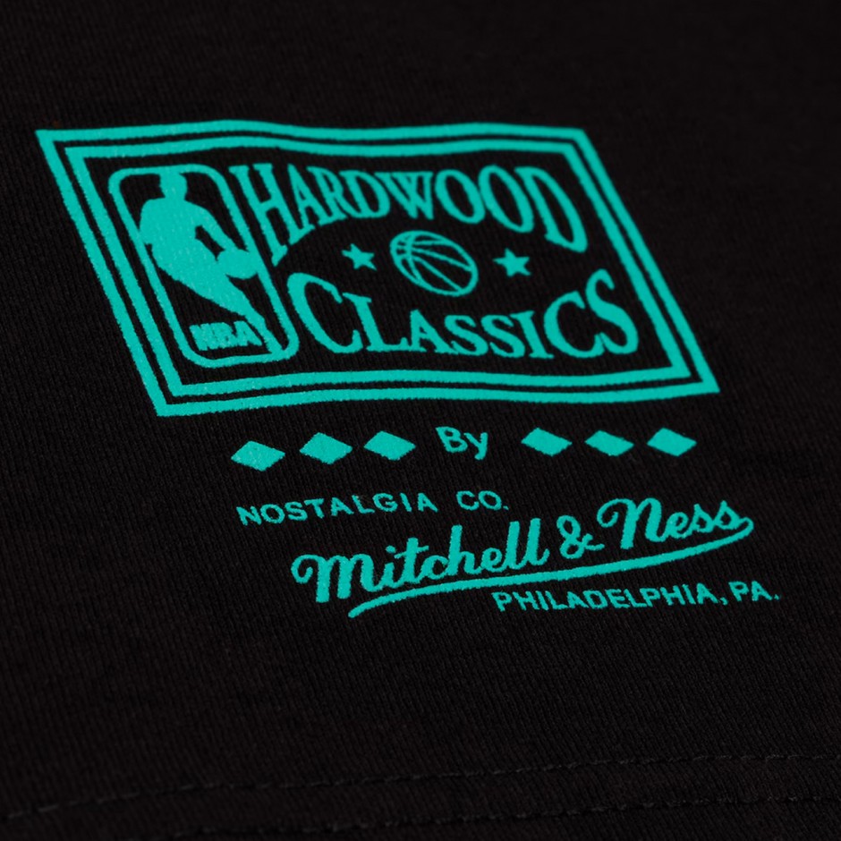 Men's NBA T-Shirt Black - Mitchell & Ness Chicago Bulls In The City