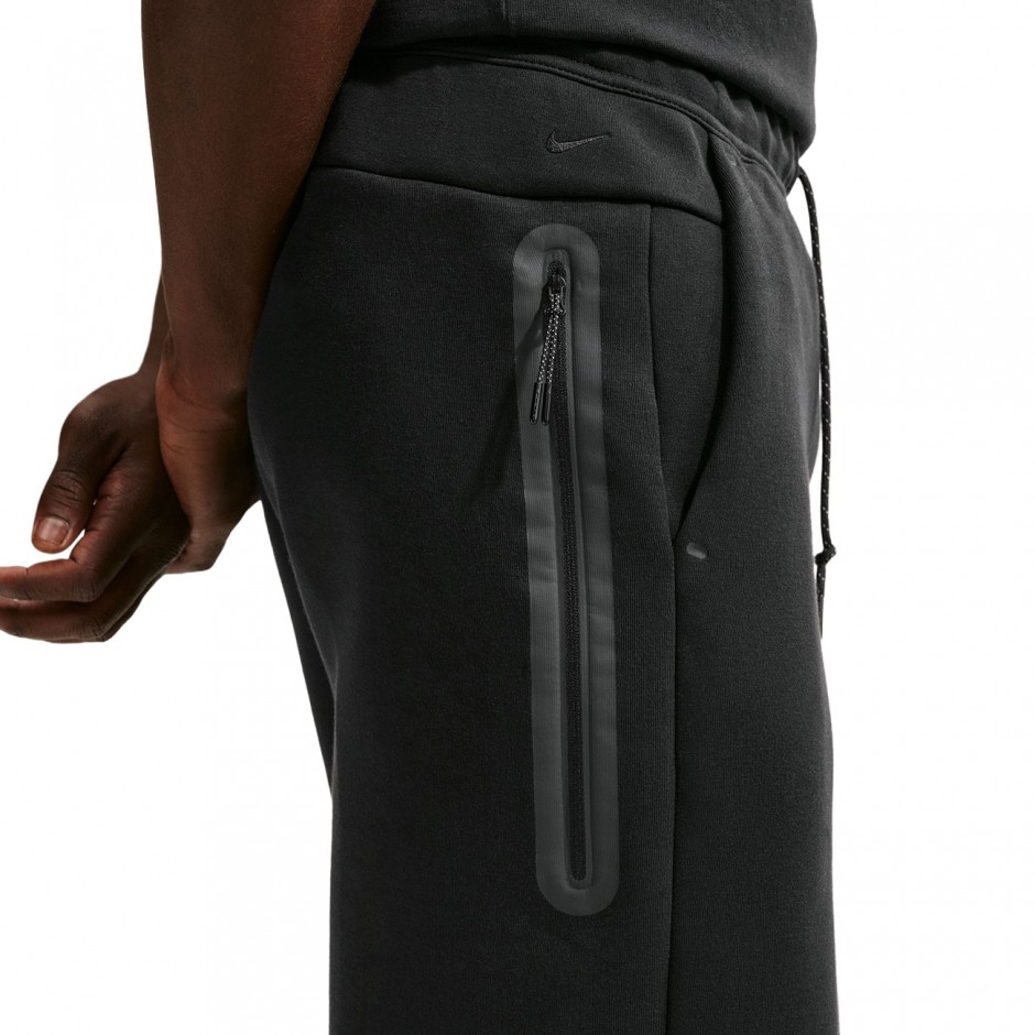 Men's Shorts Black - Nike Tech
