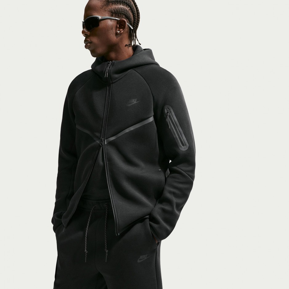 Men's Shorts Black - Nike Tech