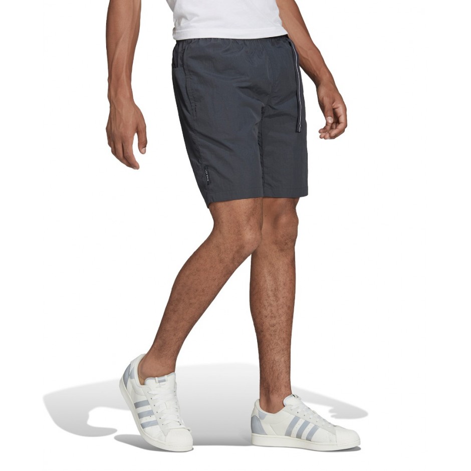 adidas Originals ADVENTURE CARGO SHORTS HF4797 Coal