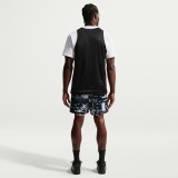 Men's Basketball Shorts White-Black - Nike Standard Issue Image 2