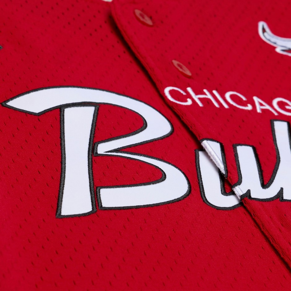 Men's NBA Baseball Jersey Red - Mitchell & Ness Chicago Bulls Head Coach