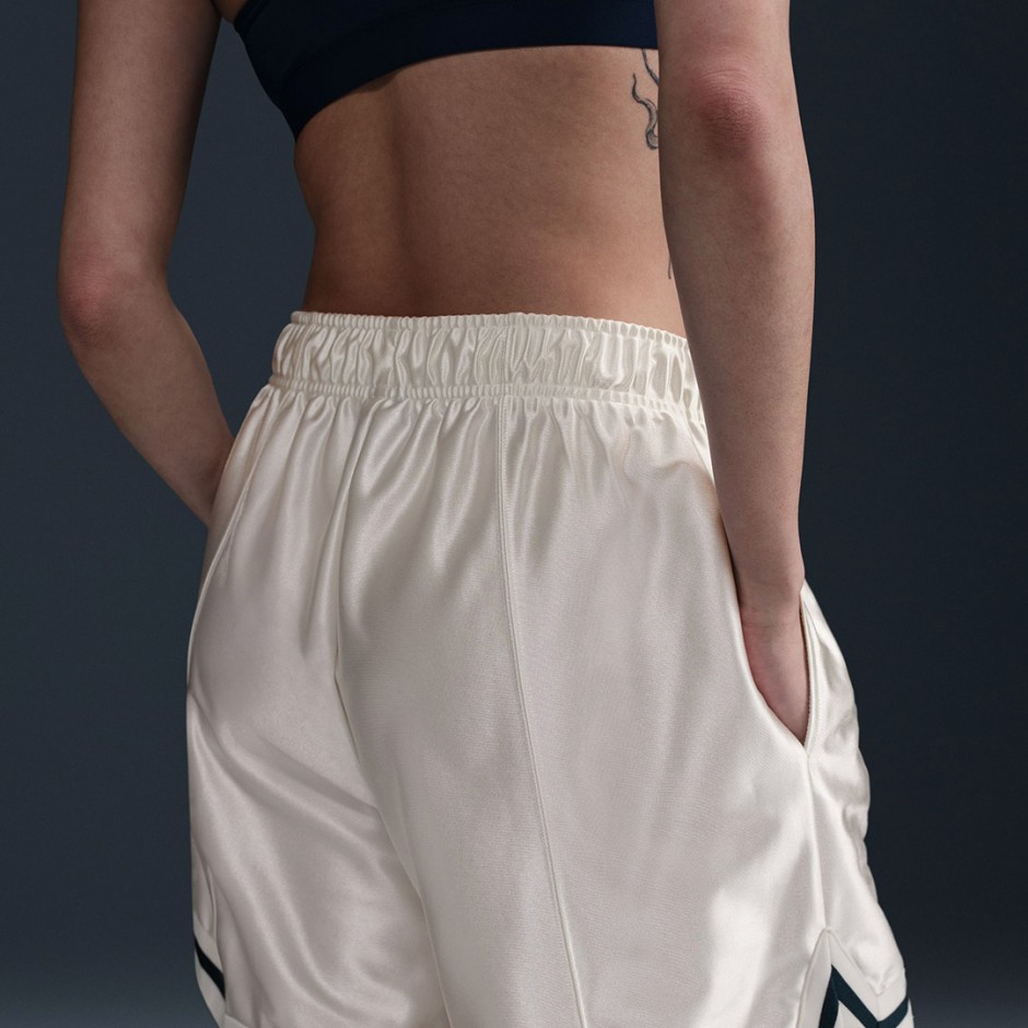 Γυναικείο Σορτς Εκρού - Nike Sportswear