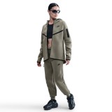 NIKE SPORTSWEAR TECH FLEECE WINDRUNNER HV6747-320 Κhaki Image 