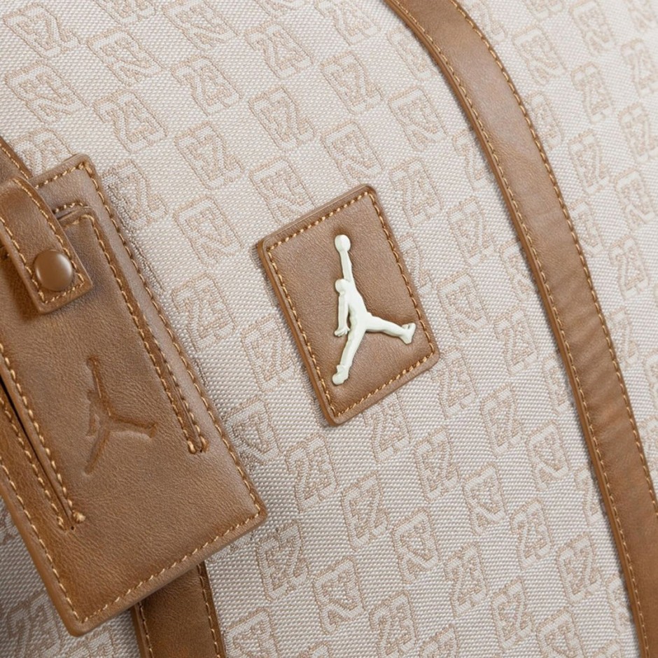 Τσάντα Ώμου Εκρού - Jordan Monogram