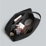 GASTON LUGA SPLASH TOILETRY BAG 7101-BLACK Black Image 1