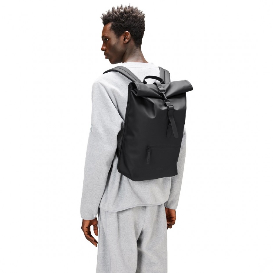 RAINS ROLLTOP RUCKSACK Μαύρο