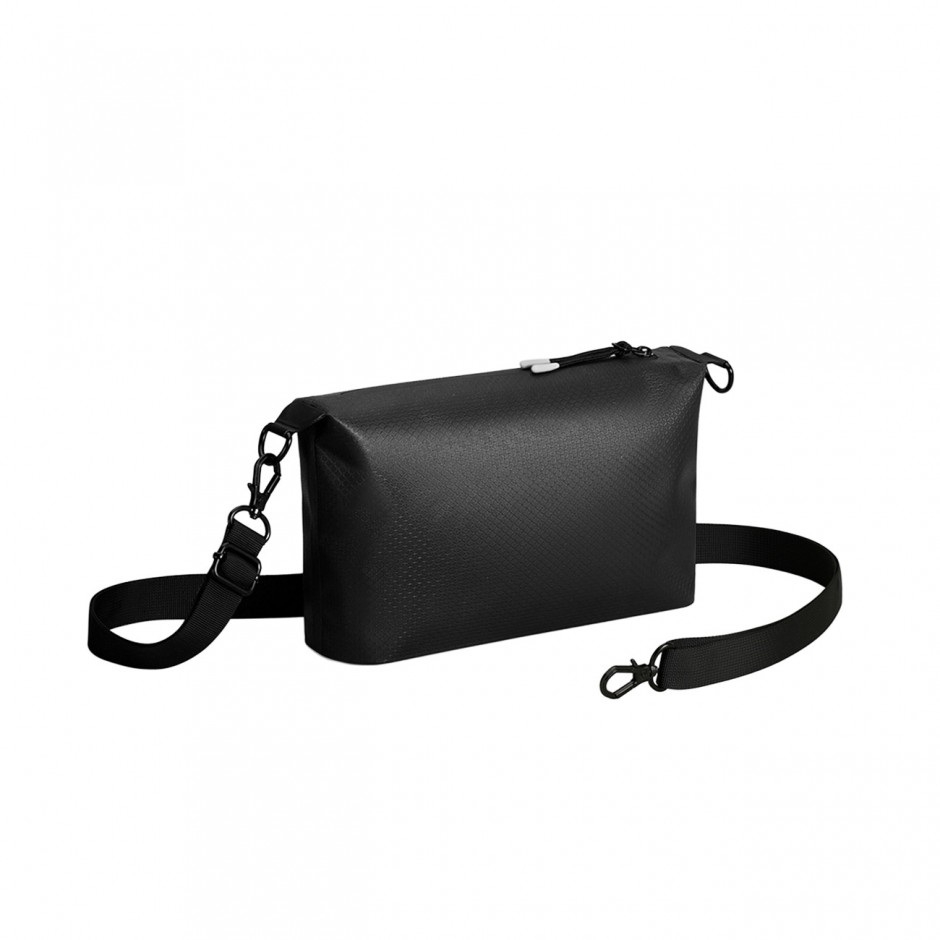 GASTON LUGA LIGHTWEIGHT DUOSEAL CROSSBODY LWDSCBBK-BLACK Black