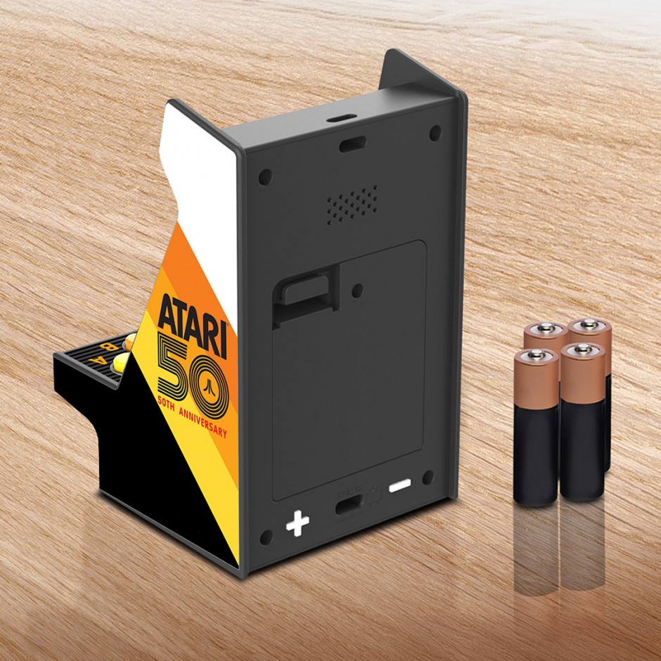 MY ARCADE NANO PLAYER PRO 4.8" ATARI PORTABLE RETRO ARCADE (75 GAMES IN 1) DGUNL-7014 Black
