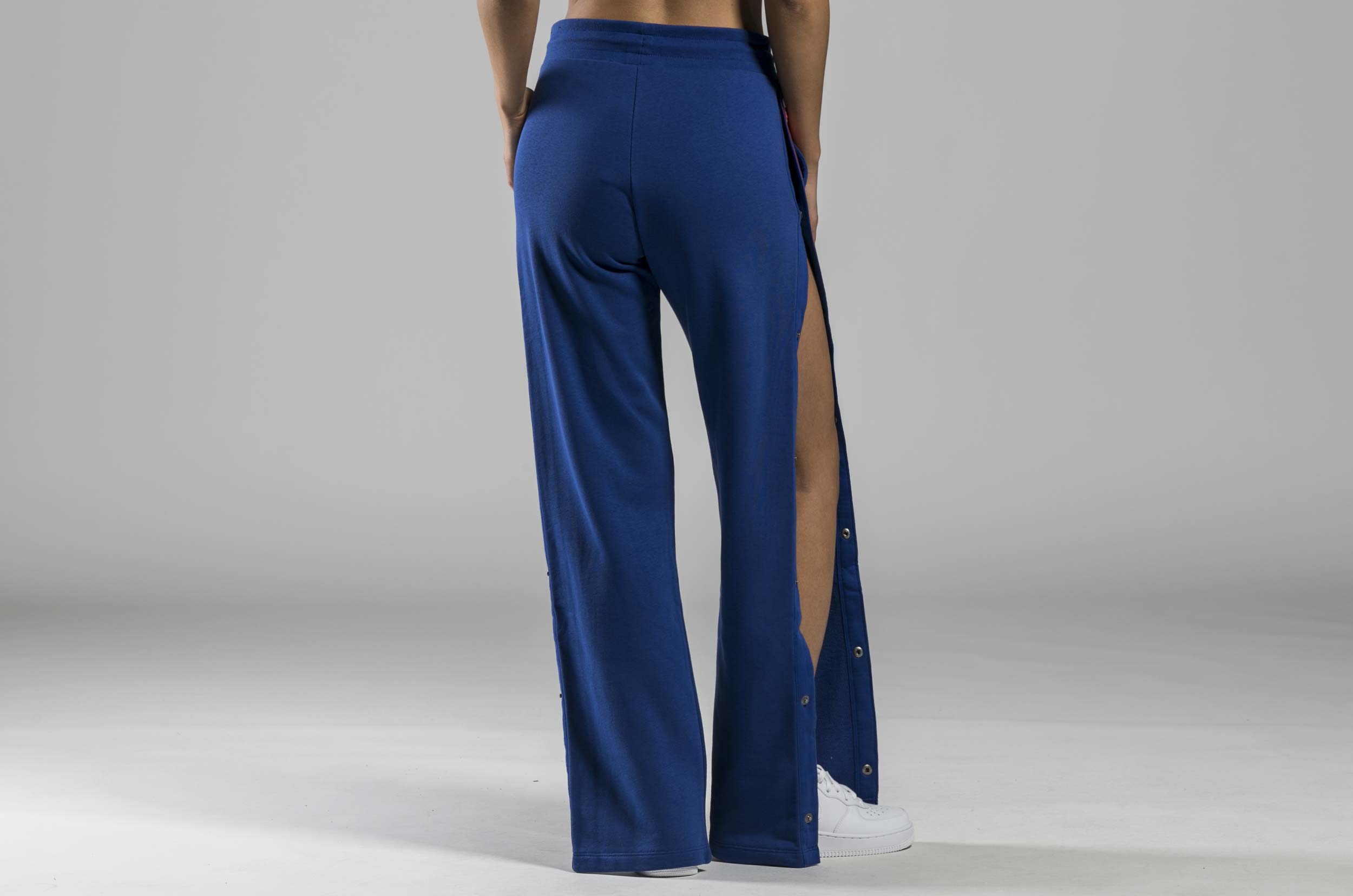 nike w nsw pant logo tape popper